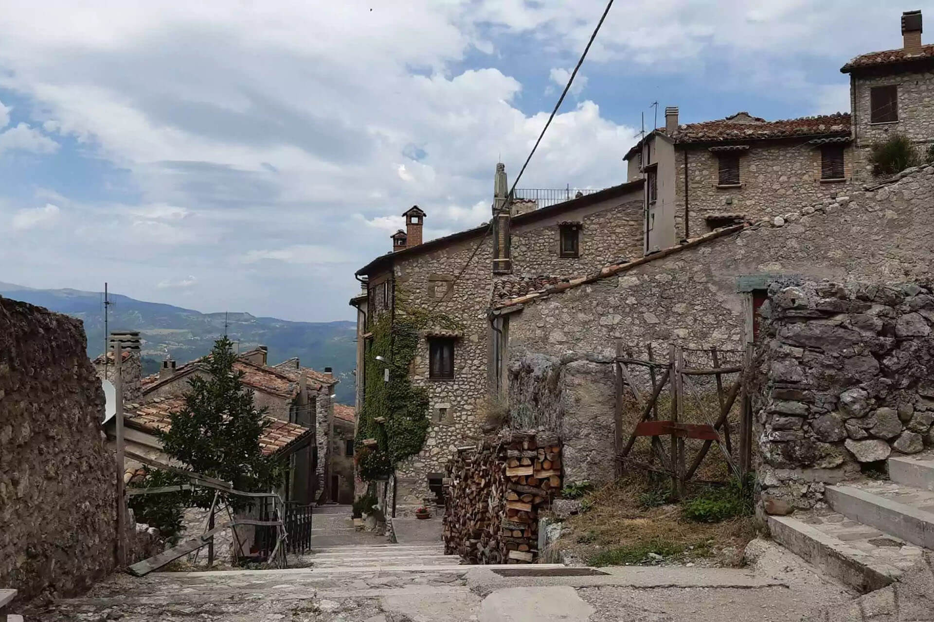 Architettura montana e vicoli medievali